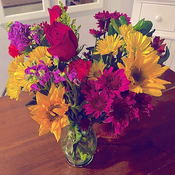 Meet your Posher, Allison - Picture 1 of 1